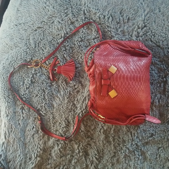 BURBERRY Red And Gold Little Crush Bow Crossbody Leather And Python Designer Bag - Picture 1 of 17